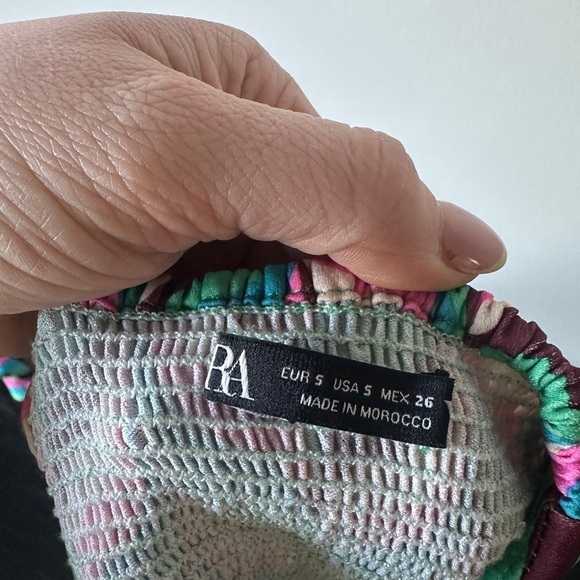 Zara Multicolor Striped Crop Top - Picture 3 of 3